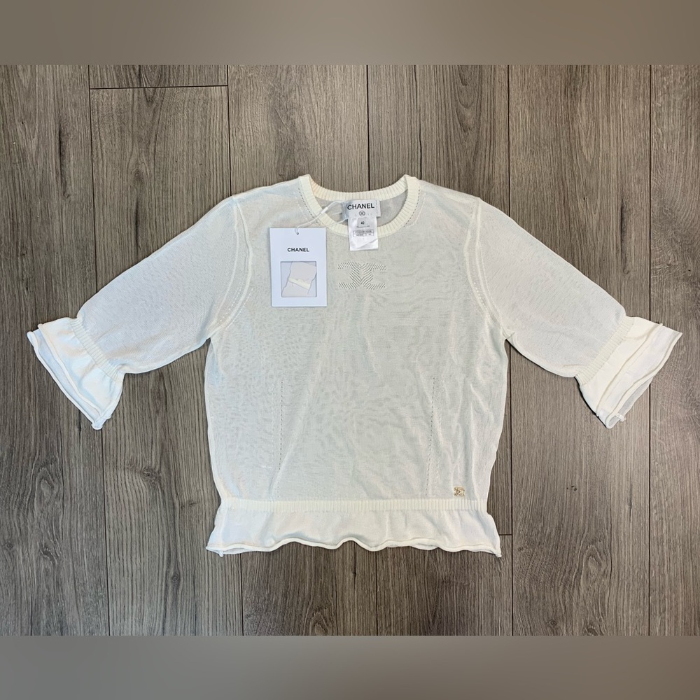 CHANEL Vintage White cc Logo Knit Blouse‎ Top Size 40 EU NWT